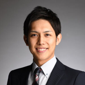 栗山卓也