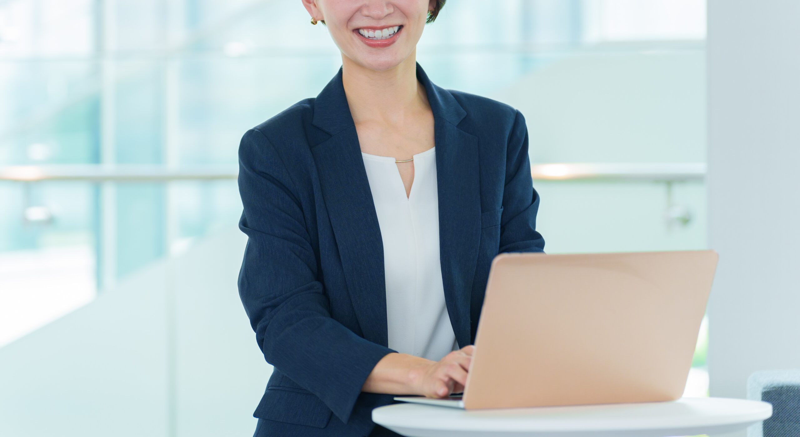 9ヶ月間の伴走が生んだ、迷いのない決断。「この人にお願いしたい」と思わせる転職支援【担当:松尾 友紀】