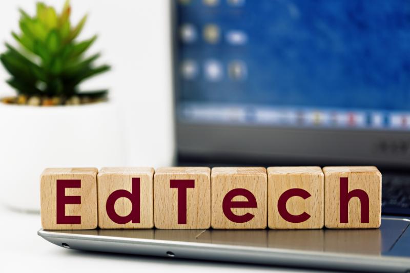 EdTechとは?注目されている理由や市場規模、転職するポイントを解説